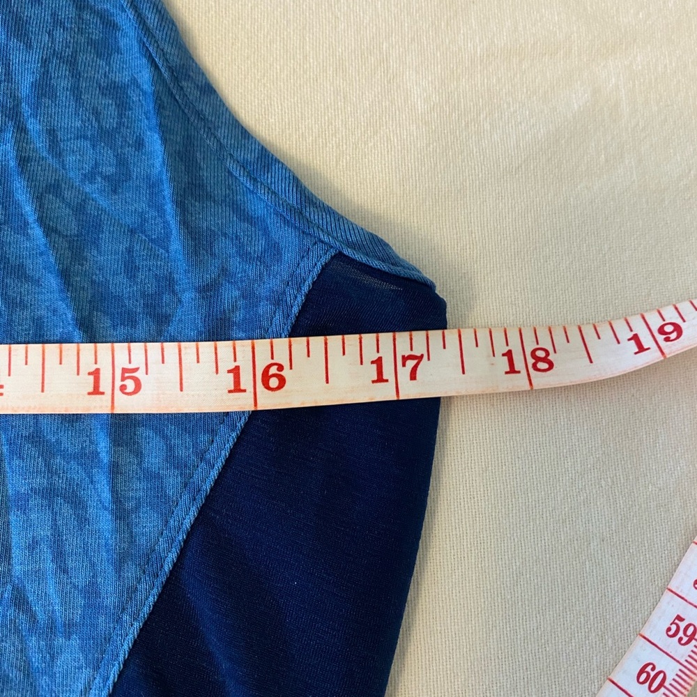 Lole Blue Patterned Tank Top - Picture 5 of 5